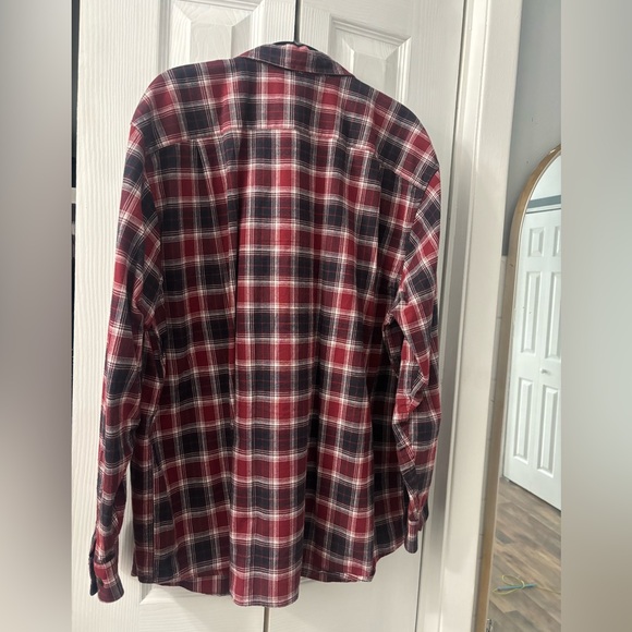 Blue Mountain Red and Navy Blue Plaid Flannel - Picture 2 of 3